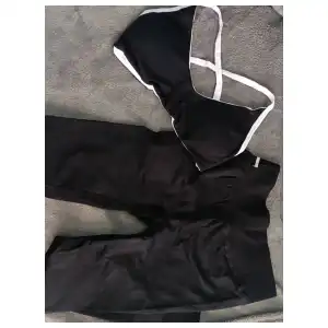 CONJUNTO DE TOP Y LICRA LARGA 1 miniatura 3