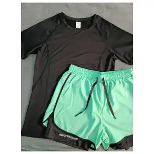 CONJUNTO DE PULOVER DE COMPRESIÓN + SHORT CON LICRA miniatura 4